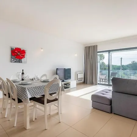 & Family | Cavalo Preto Apartamento Quarteira