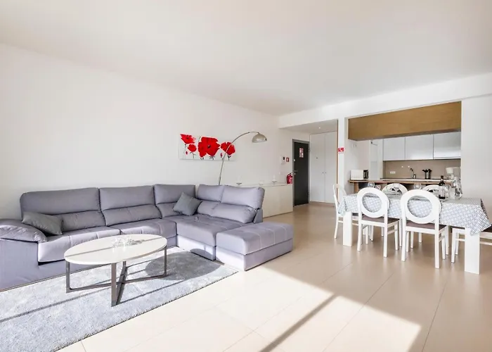 & Family | Cavalo Preto Apartamento Quarteira